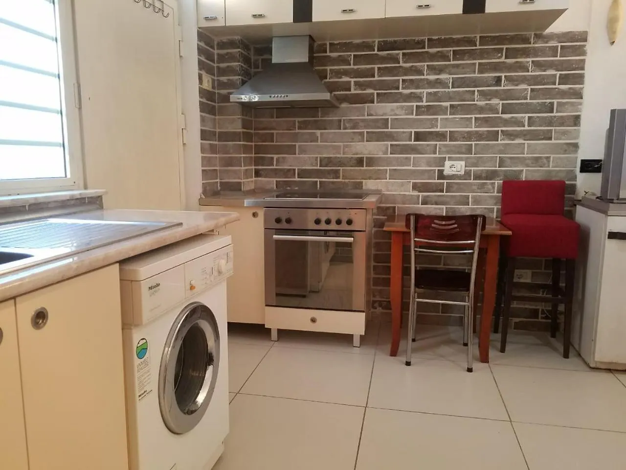 Lovely Appartament 1 Room Only Tirana 0*,